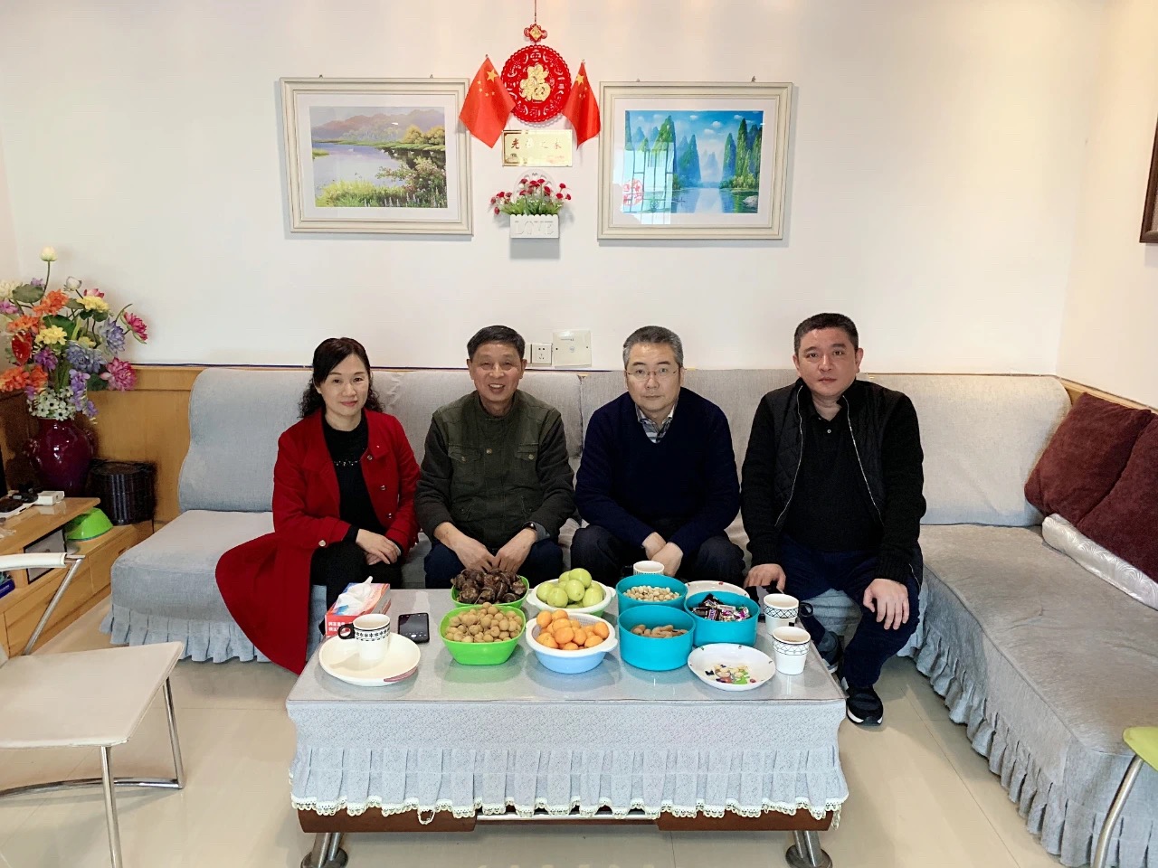 桂林市新华书店有限公司开展春节走访慰问活动